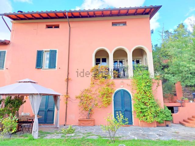 Casa in vendita a Ponte San Pietro, Bagni Di Lucca Ponte