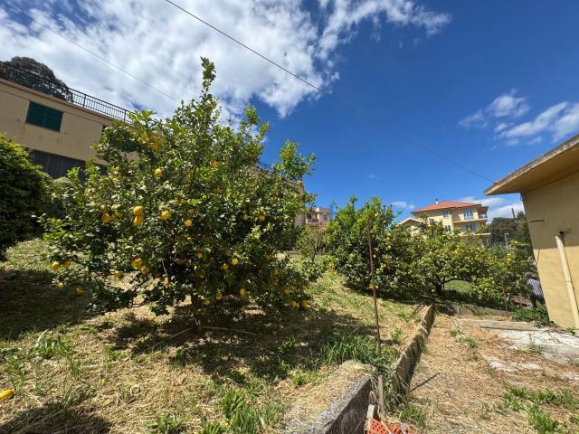 Casa in vendita a Poggio di Sanremo, San Remo