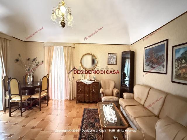 Casa in vendita a Pettineo, Sicilia