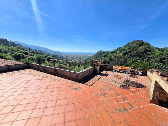 Casa in vendita a Tonfano, Toscana