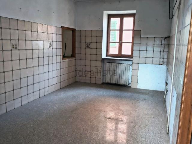 Casa in vendita a Piemonte, Novara