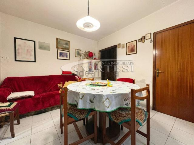 Casa in vendita a Trecastelli, Marche