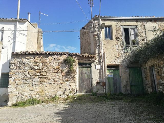 Casa in vendita a Bompietro, Sicilia