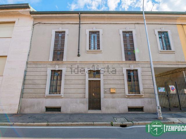 Casa in vendita a Melegnano, Milano