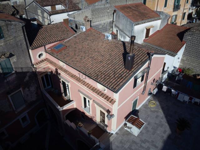 Casa in vendita a Centro Storico, Sant'agata De' Goti