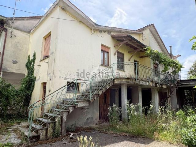 Casa in vendita a Castiglione D'adda, Lombardia