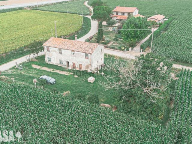 Casa in vendita a Unione dei comuni Valle del Savio, Cesenà