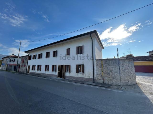 Casa in vendita a Colle Umberto, Veneto