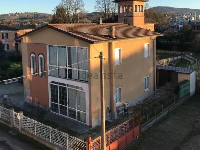 Casa in vendita a Ca' Romanini, Casteggio