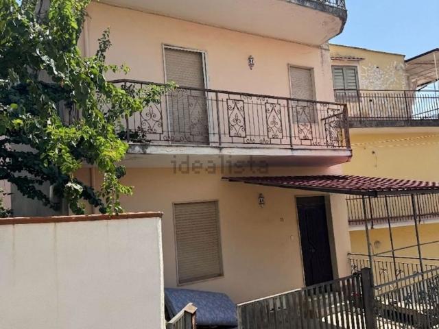 Casa in vendita a Calabria, Catanzaro