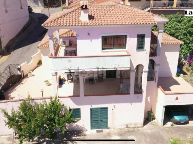 Casa in vendita a San Lorenzo, Agrustos
