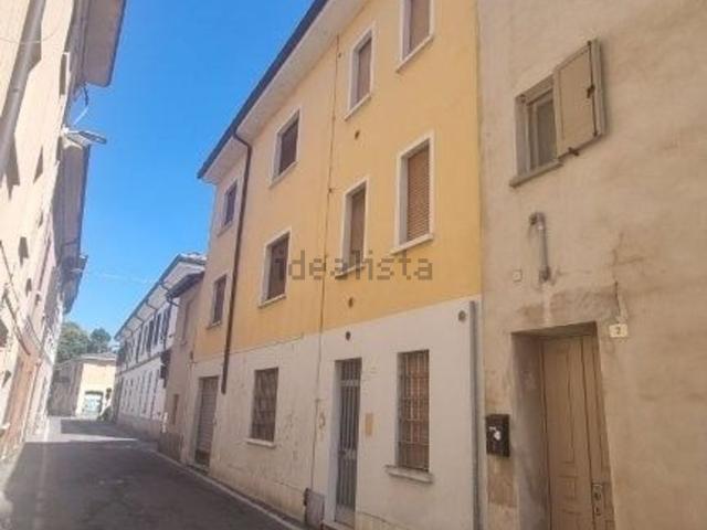 Casa in vendita a Pandino, Cremona