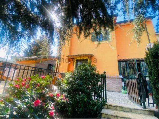 Casa in vendita a Roma Capitale, Lazio