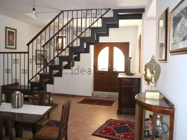 Casa in vendita a Cautano, Campania