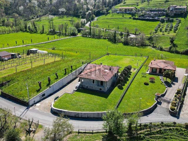 Casa in vendita a Sarnico, Lombardia