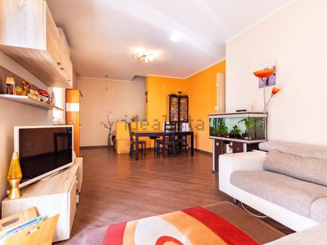 Casa in vendita a Piemonte, Novara