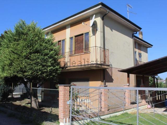 Casa in vendita a San Gaetano, Polesella