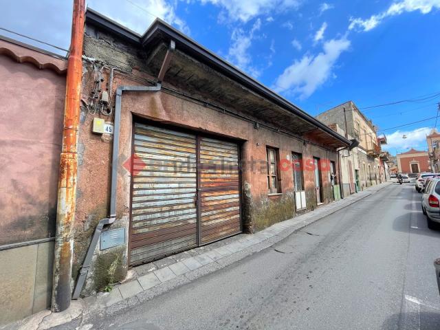 Casa in vendita a Gravina Di Catania, Sicilia