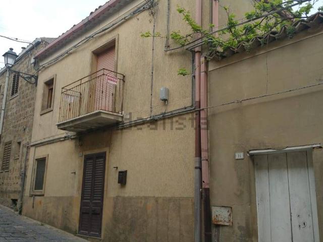 Casa in vendita a Aidone, Sicilia