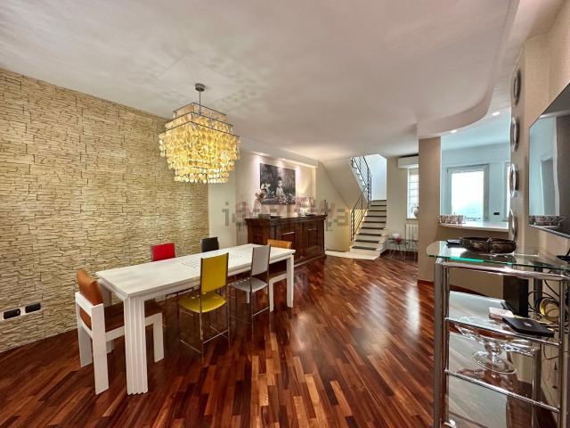 Casa in vendita a Puglia, Bari