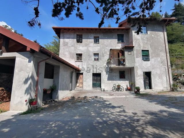 Casa in vendita a Gallaneto, Campomorone