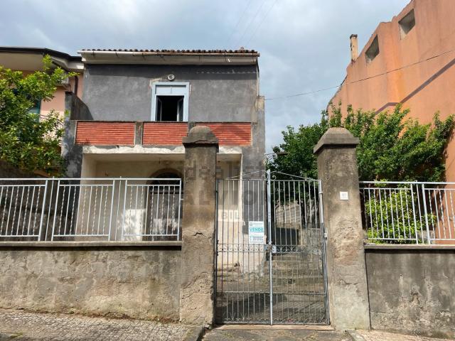 Casa in vendita a Solopaca, Benevento