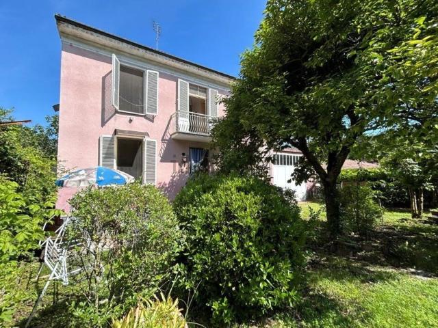 Casa in vendita a Piemonte, Asti