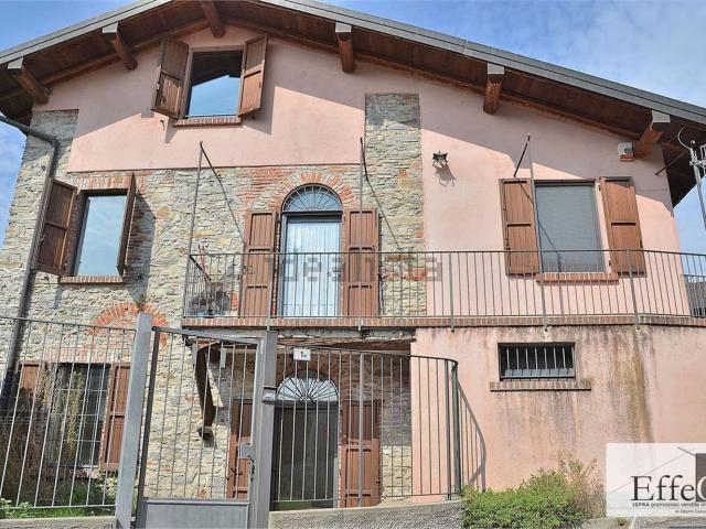 Casa in vendita a Olginasio, Besozzo