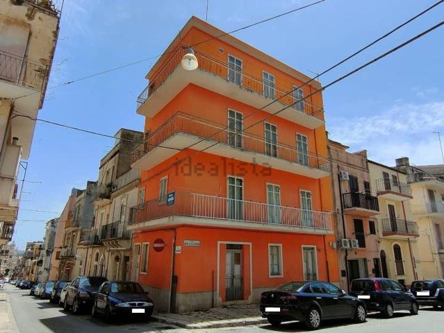 Casa in vendita a Cappuccini, Ragusa