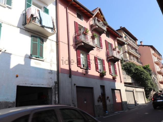 Casa in vendita a Colonno, Lombardia