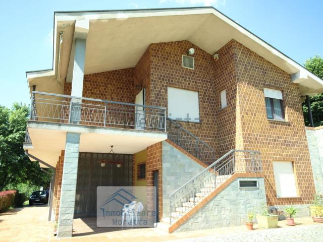 Casa in vendita a Piemonte, Asti