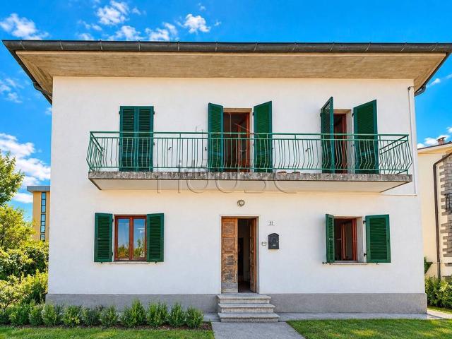 Casa in vendita a Zona Industriale di Cerbara -Giove, Città di Castello