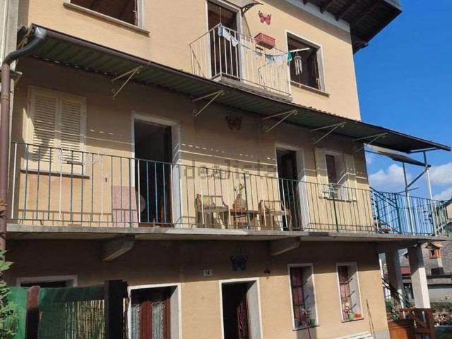 Casa in vendita a Quarna Sopra, Verbano-Cusio-Ossola