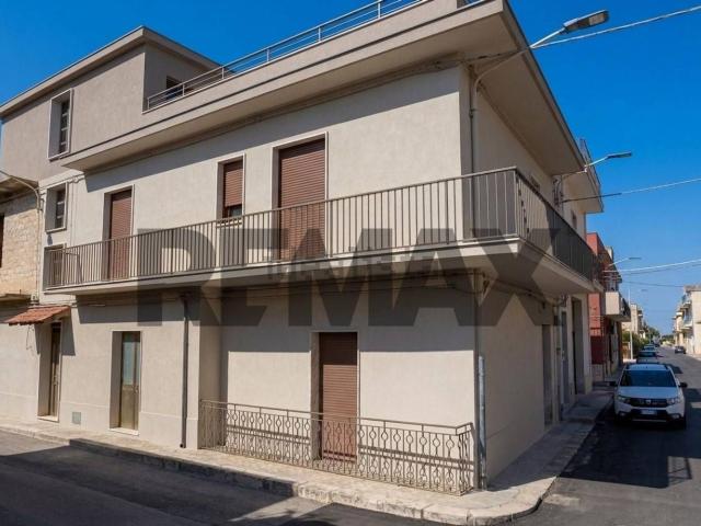 Casa in vendita a Comiso, Sicilia