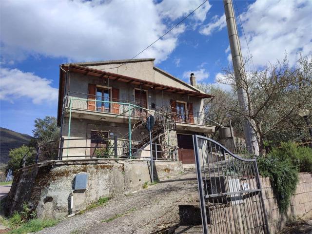 Casa in vendita a San Martino, Montecchio