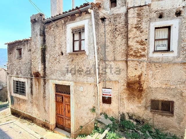 Casa in vendita a Morano Calabro, Cosenza