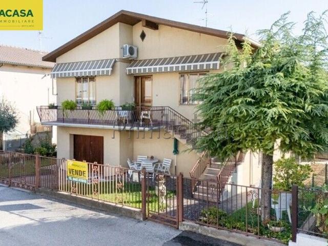 Casa in vendita a Zimella