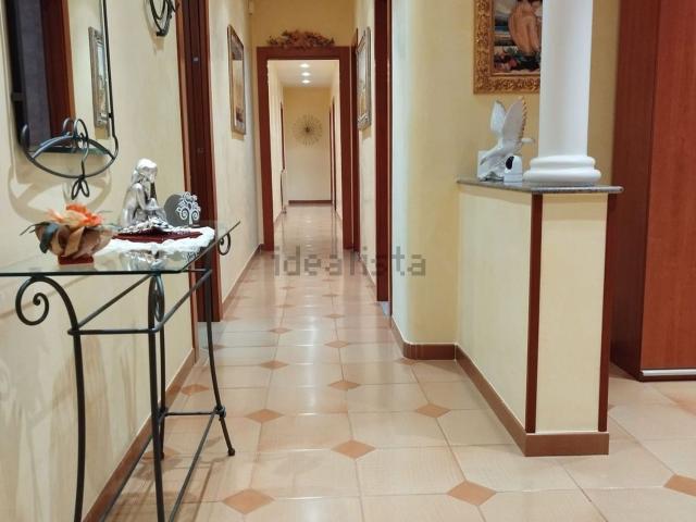 Casa in vendita a Floridia, Sicilia