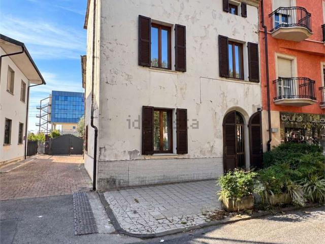 Casa in vendita a Gallo, Montecatini Terme