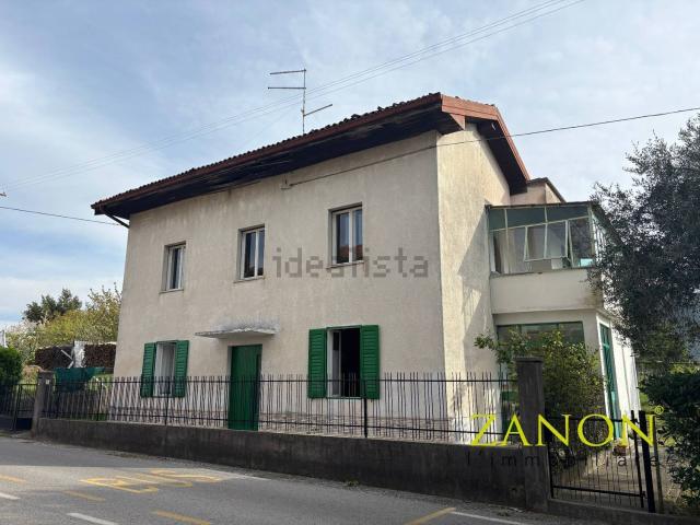 Casa in vendita a Gorizia, Friuli-Venezia Giulia