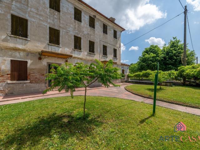 Casa in vendita a San Stino di Livenza, Corbolone