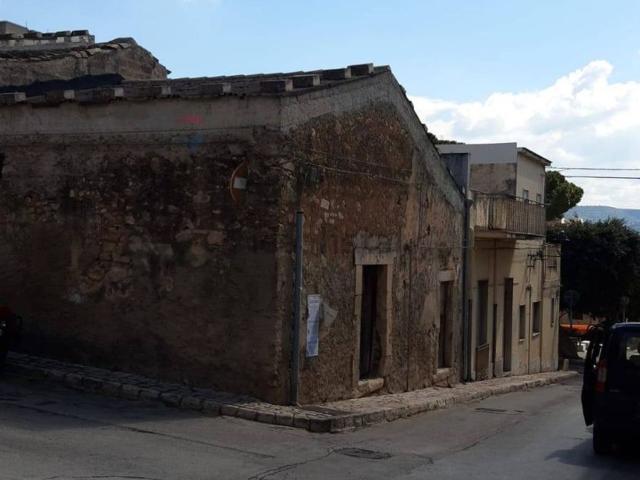 Casa in vendita a Vittoria, Sicilia