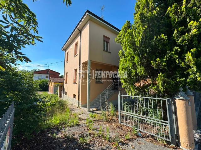 Casa in vendita a Unione dei comuni del Sorbara, Bomporto