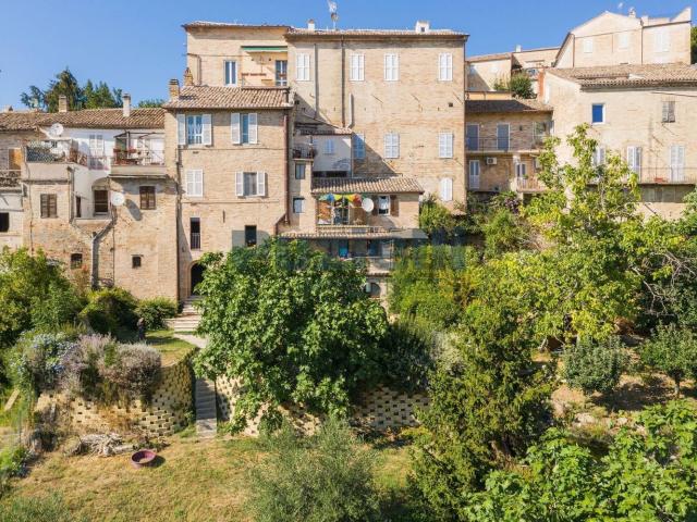 Casa in vendita a Tirassegno, Marche