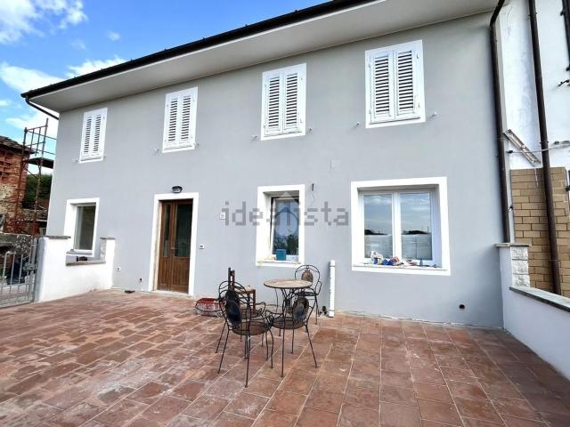 Casa in vendita a Uzzano E Castello, Toscana