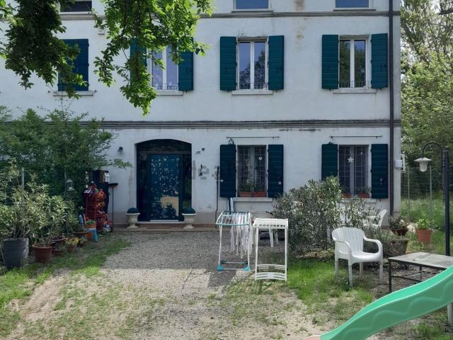 Casa in vendita a Modena, Villavara