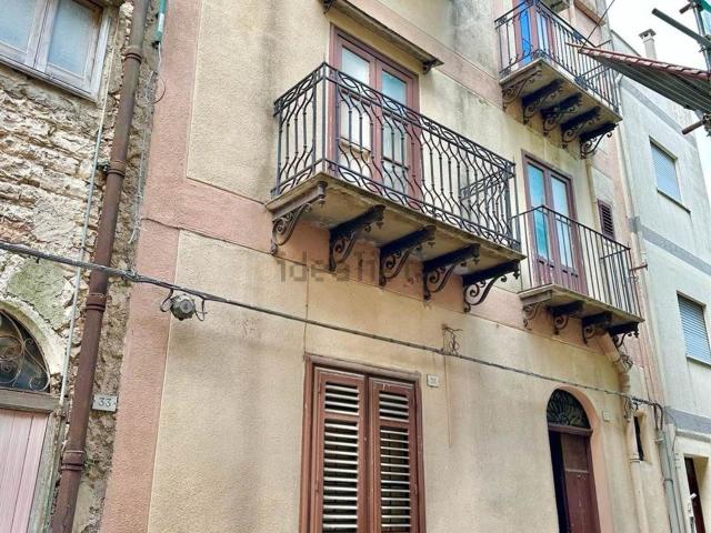 Casa in vendita a Bisacquino, Sicilia
