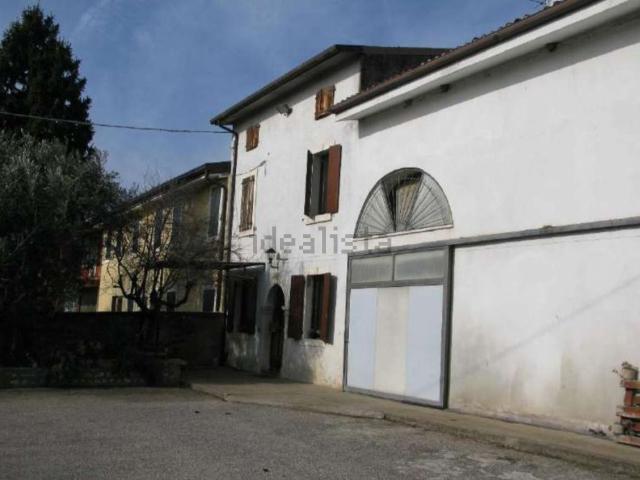 Casa in vendita a Illasi, Veneto