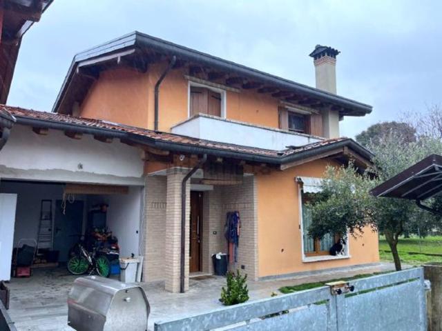 Casa in vendita a Saletto / Salet, Morsano al Tagliamento / Morsan da lis Aucjis