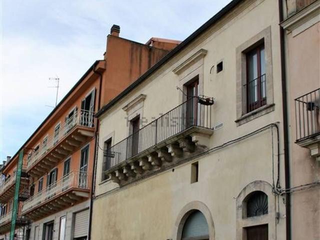 Casa in vendita a Ragusa Ibla, Ragusa